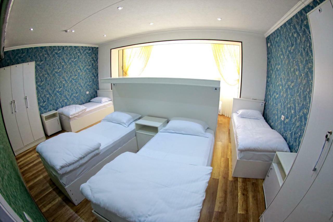 Manija Hostel Samarkand Eksteriør billede