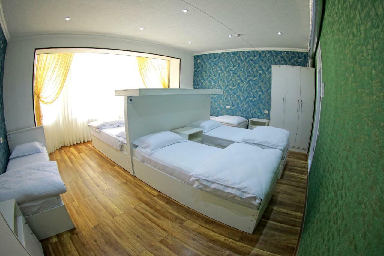 Manija Hostel Samarkand Eksteriør billede